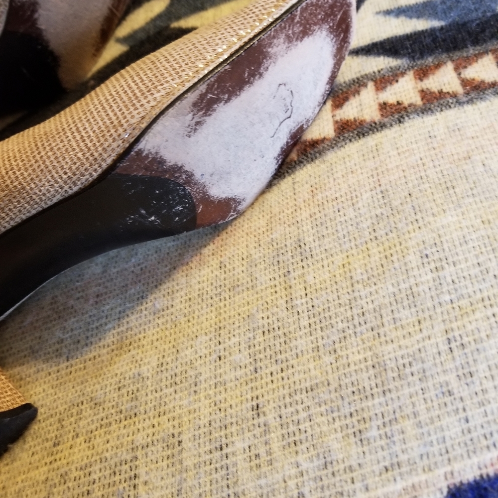 Heels - Picture 5 of 5